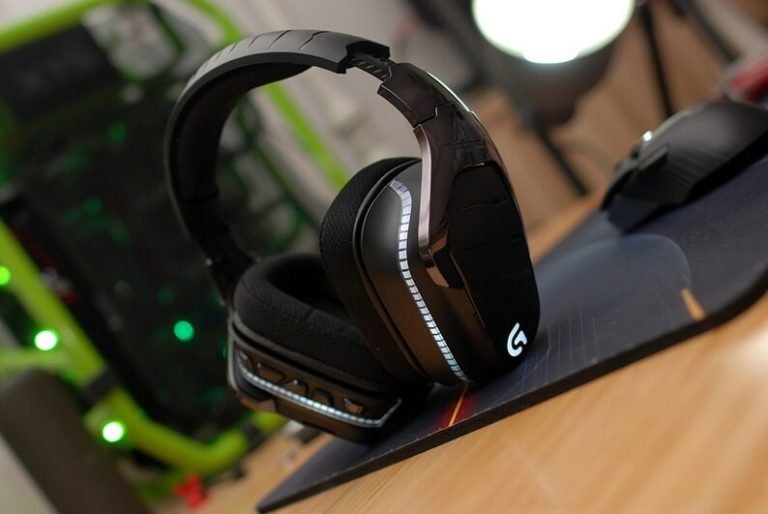 Logitech G933 Artemis Spectrum Gaming Headset Review - Gamer Necessary